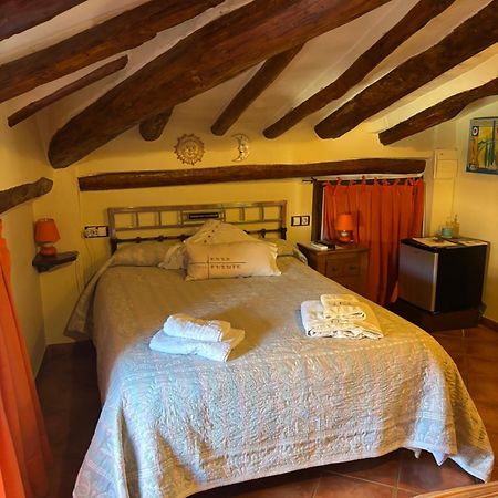 Hotel Casa De La Fuente Alcorisa Eksteriør billede