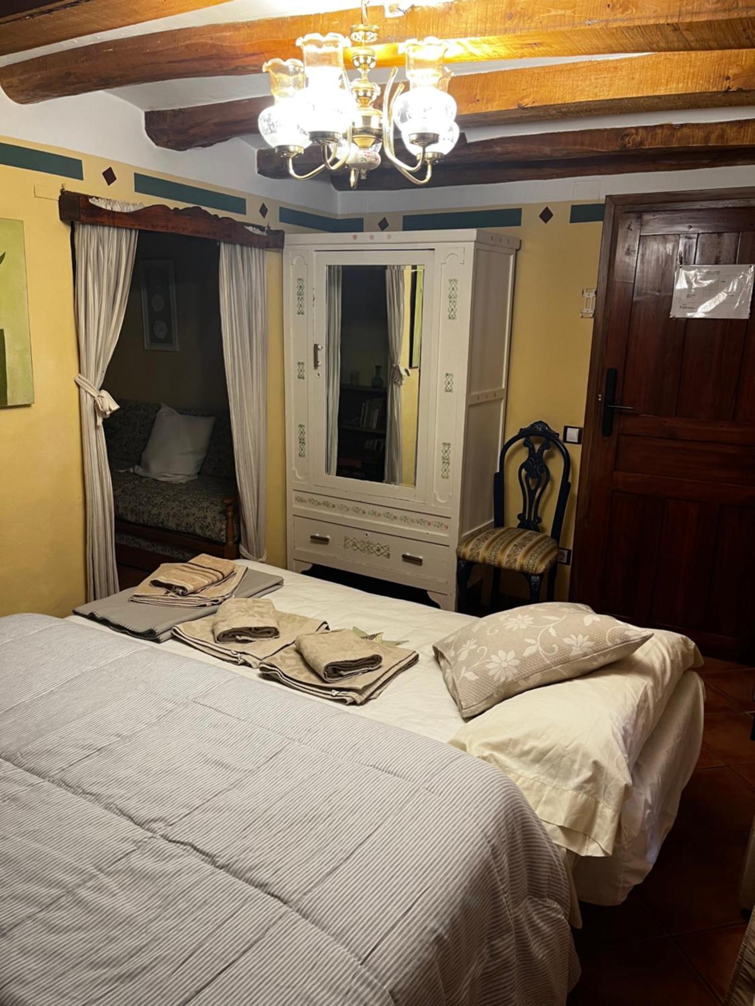 Hotel Casa De La Fuente Alcorisa Eksteriør billede