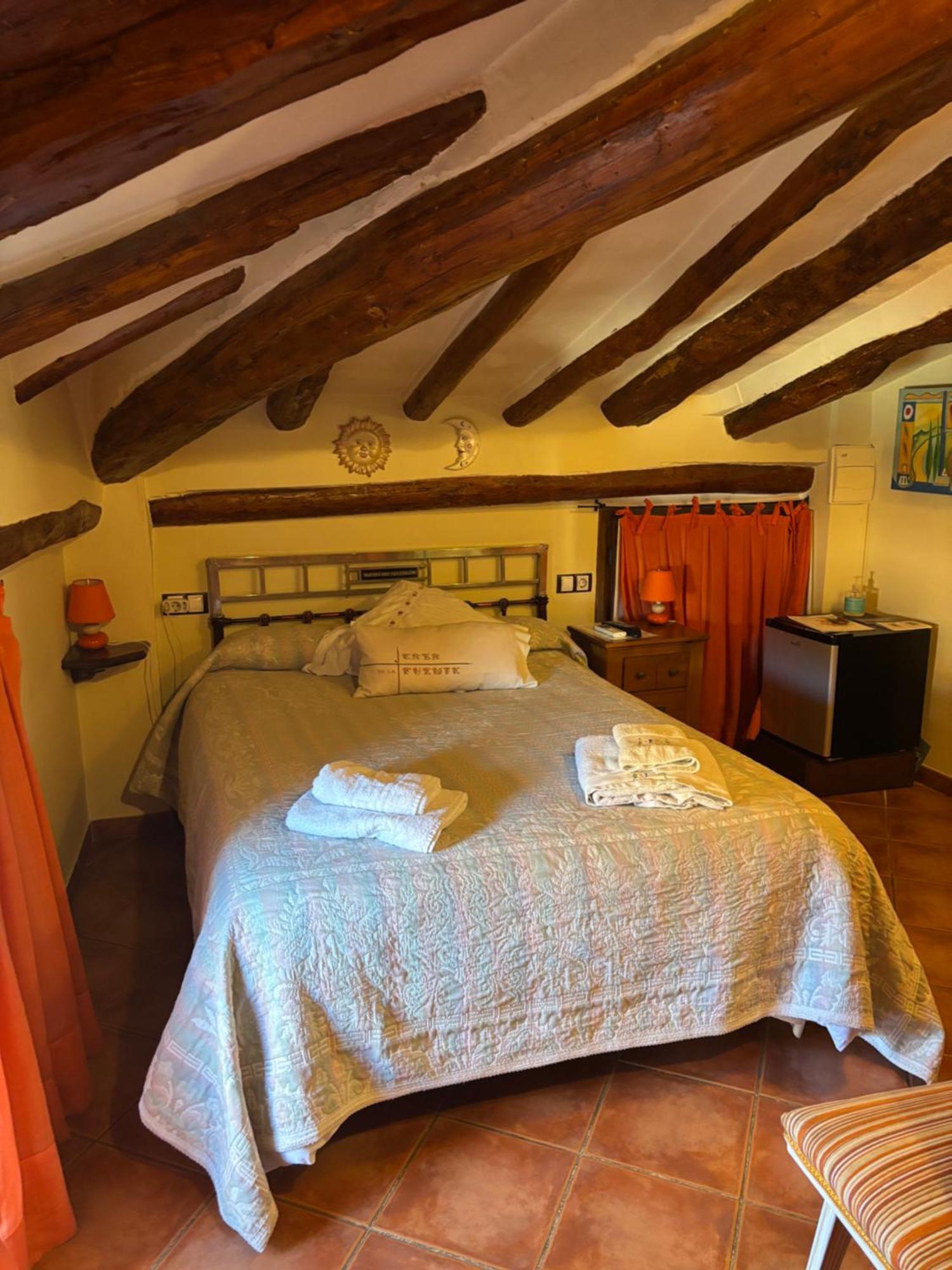 Hotel Casa De La Fuente Alcorisa Eksteriør billede